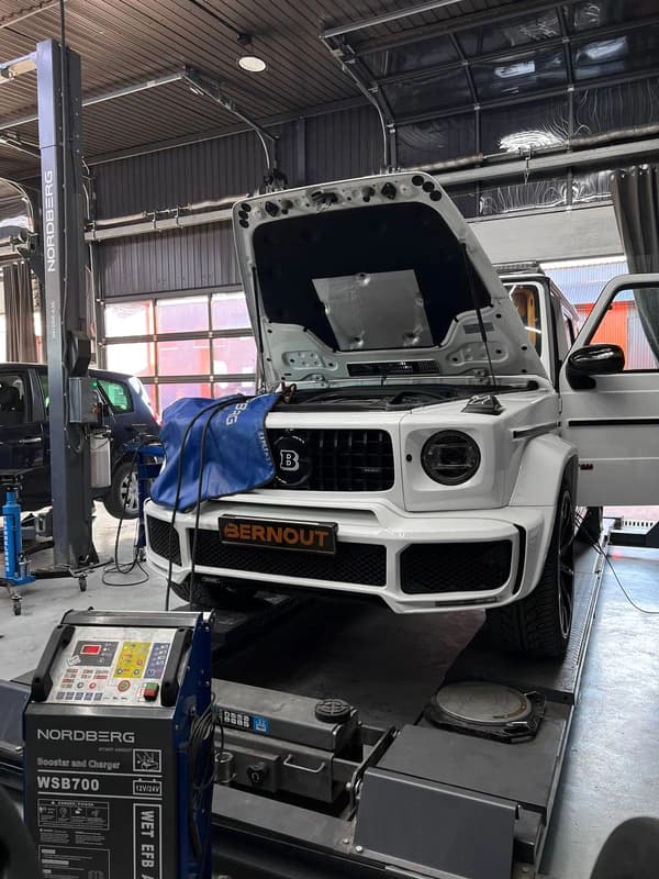 Mercedes-Benz G-Class Brabus, фото 1